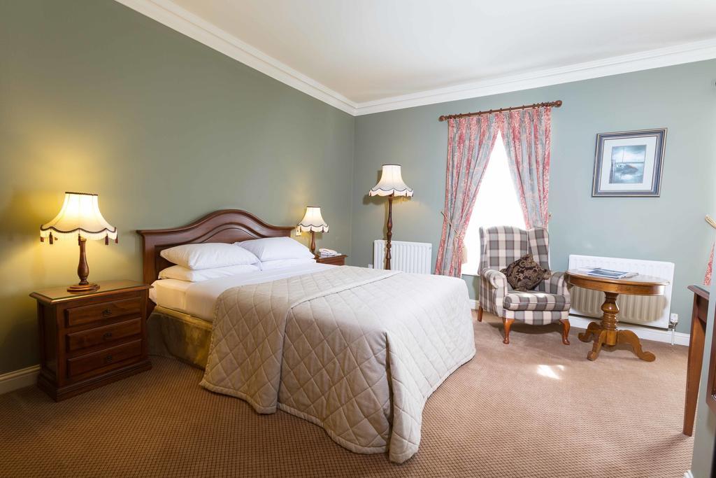 Sheedy'S Boutique Hotel Lisdoonvarna Szoba fotó