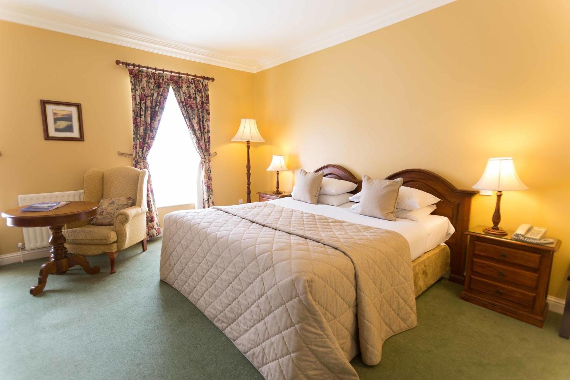Sheedy'S Boutique Hotel Lisdoonvarna Szoba fotó