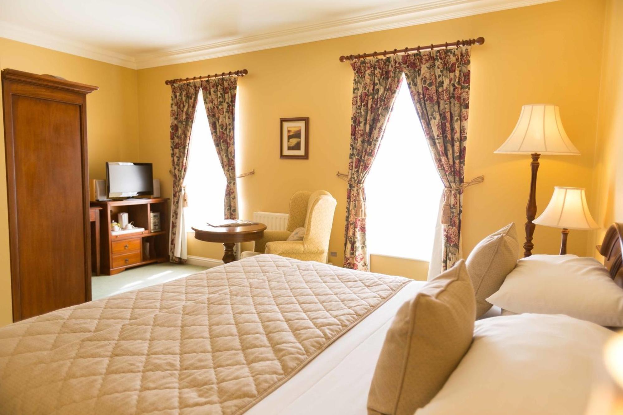 Sheedy'S Boutique Hotel Lisdoonvarna Szoba fotó