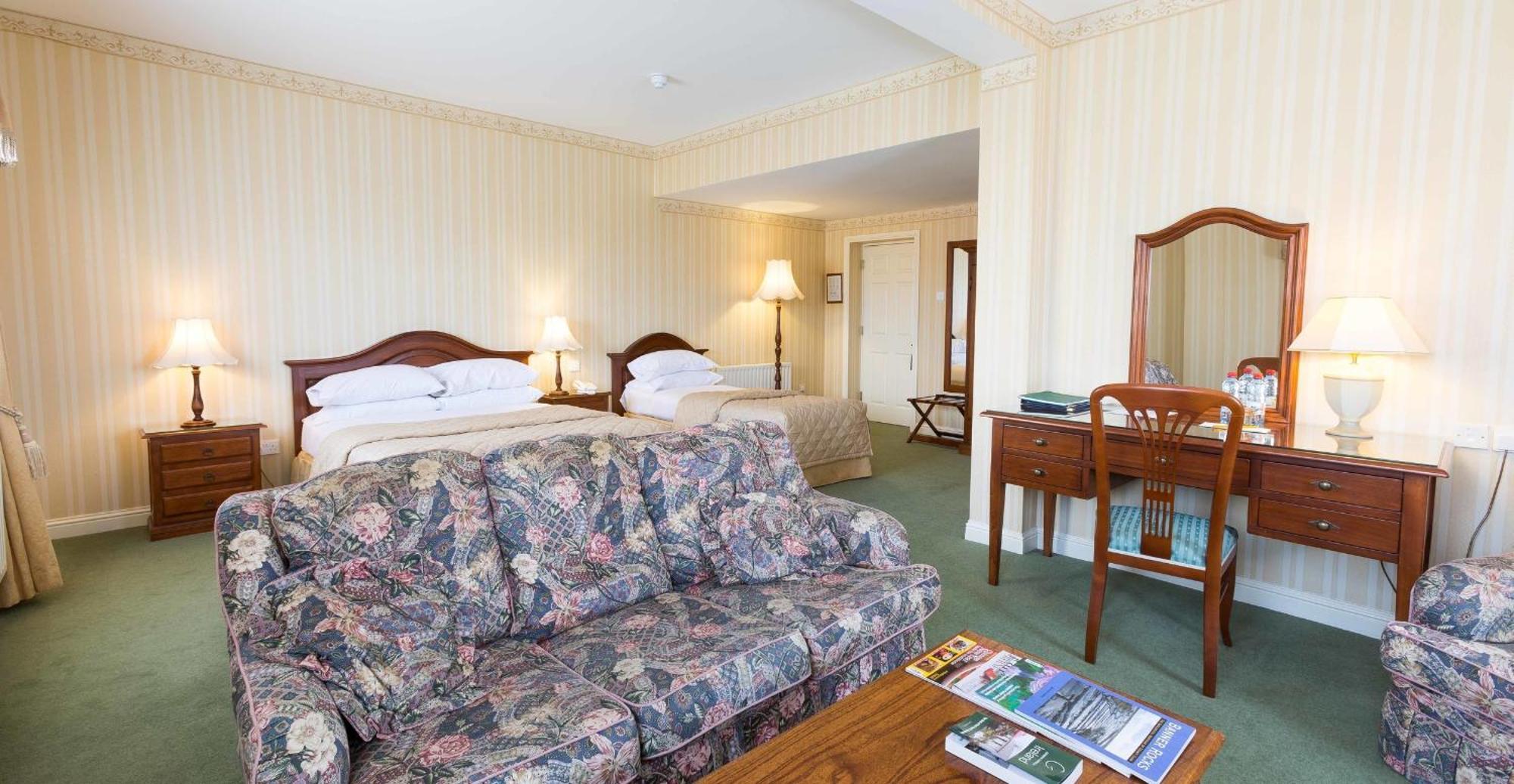 Sheedy'S Boutique Hotel Lisdoonvarna Szoba fotó